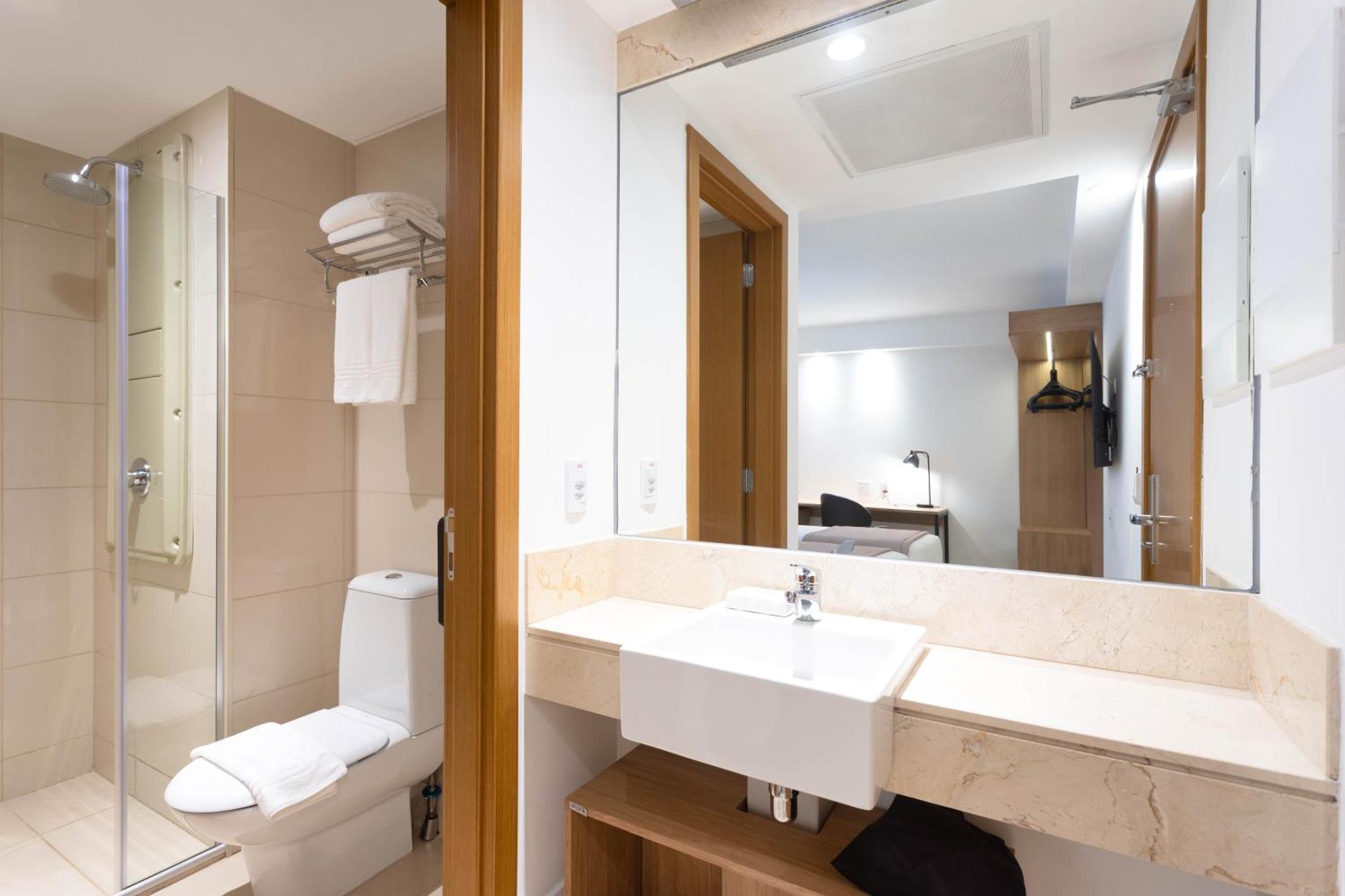 Tryp By Wyndham Brasilia Nacoes Hotel Eksteriør billede