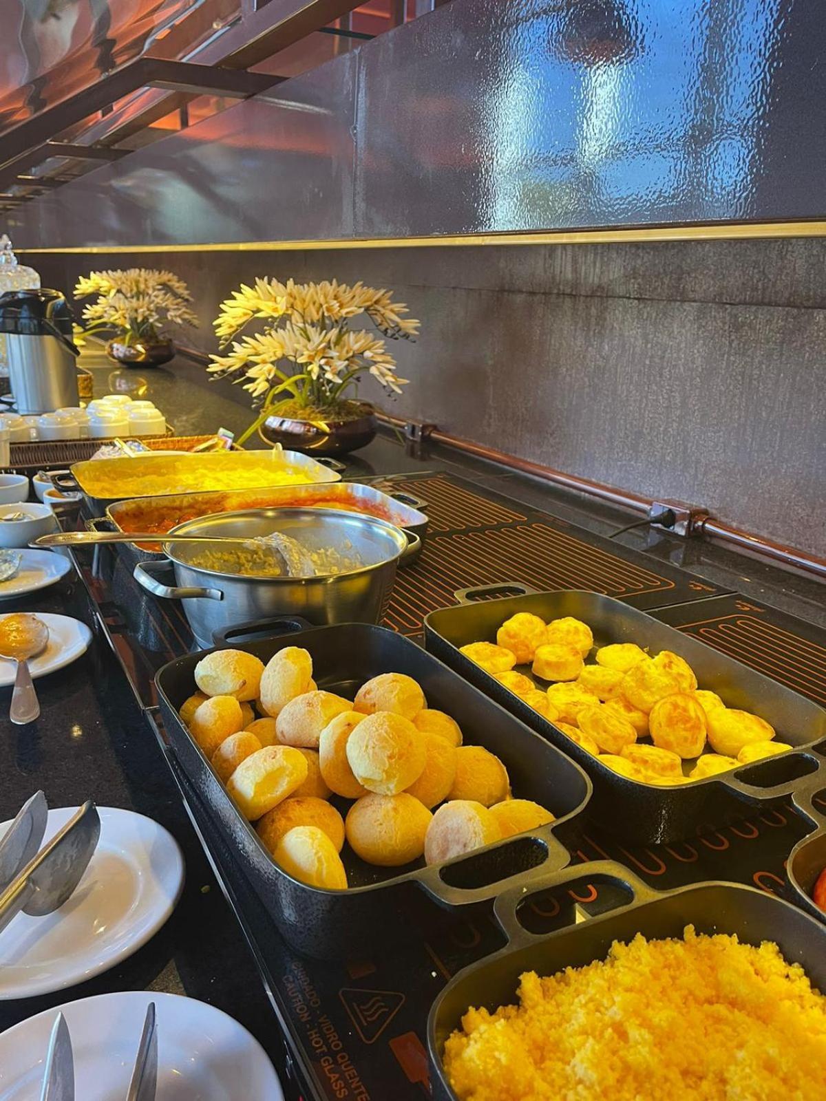 Tryp By Wyndham Brasilia Nacoes Hotel Eksteriør billede